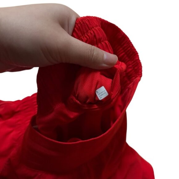 Lululemon Hotty Hot High Rise Lined Shorts 4" Size 8 - Picture 3 of 6